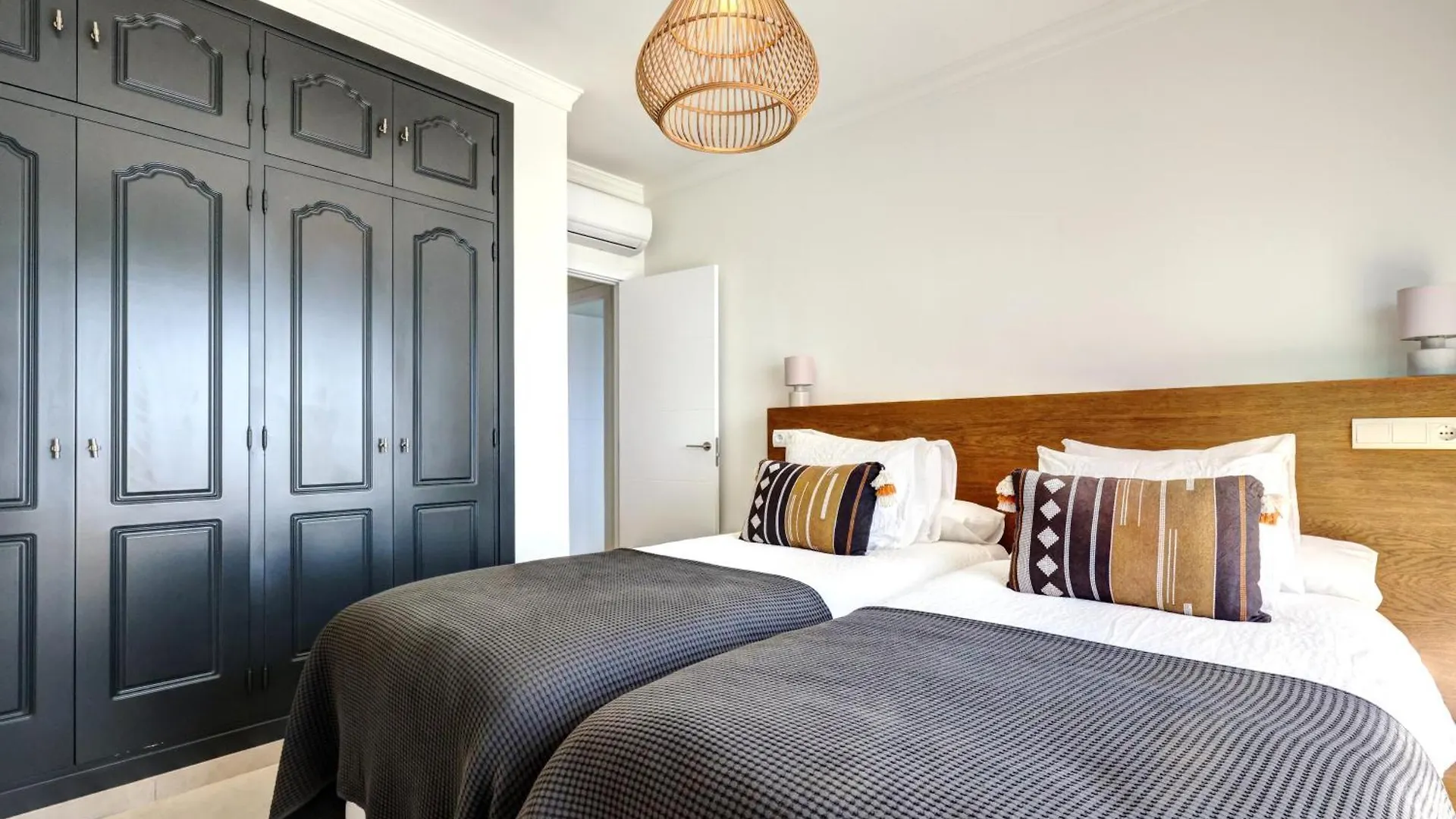 Penthouse Belisimo - Gerenoveerd Appartement Met Balkon & Zeezicht Estepona