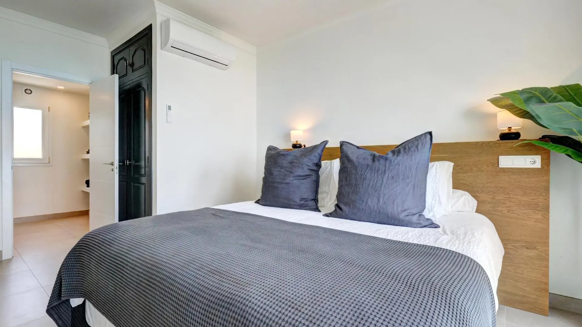 Penthouse Belisimo - Gerenoveerd Appartement Met Balkon & Zeezicht Estepona Apartment