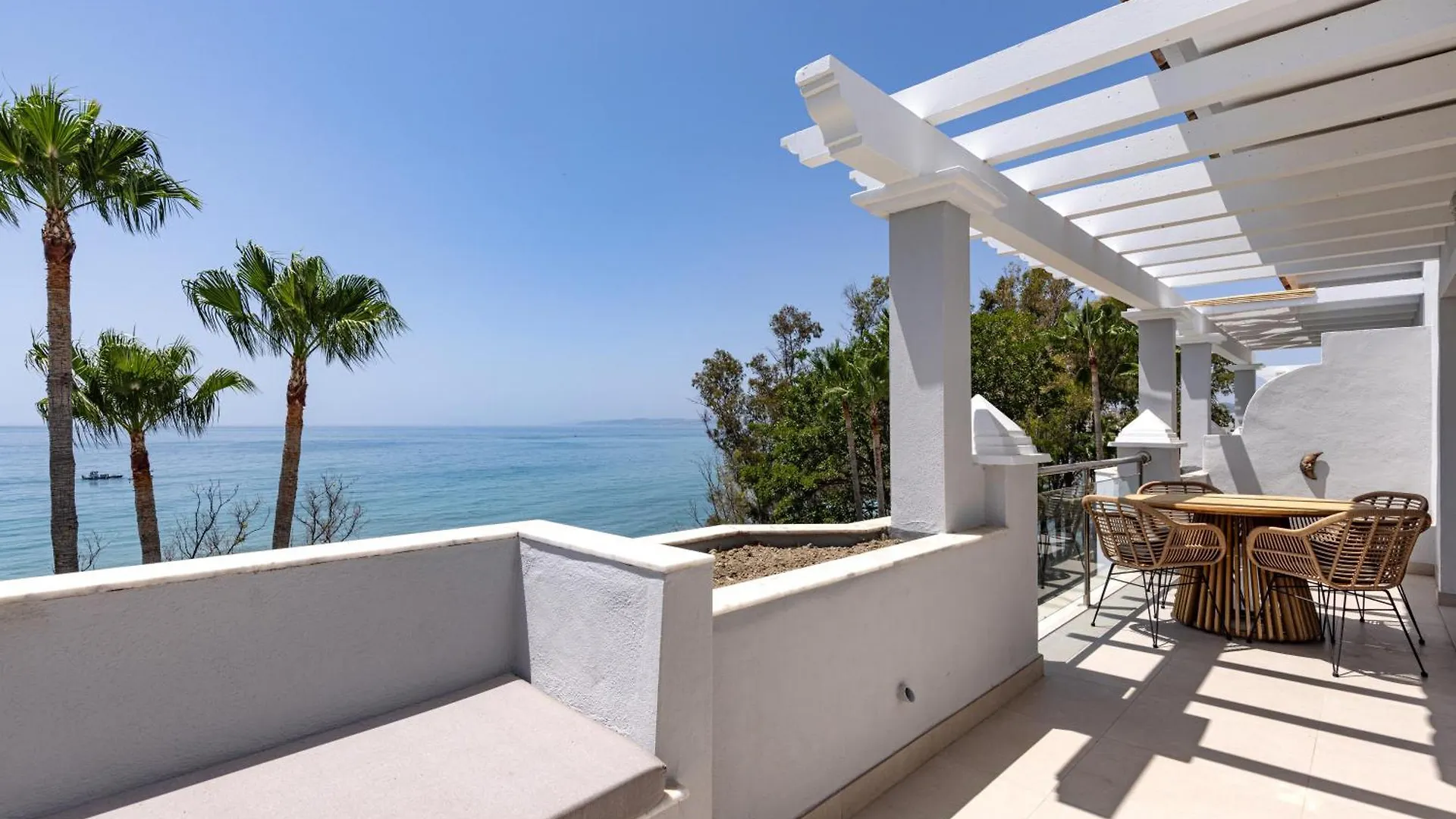 Penthouse Belisimo - Gerenoveerd Appartement Met Balkon & Zeezicht Estepona Apartment